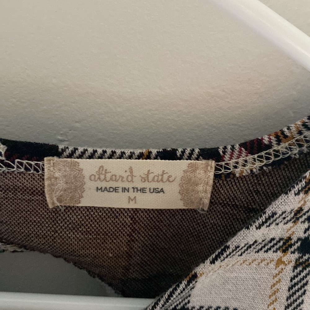 Altered state top - Picture 3 of 3